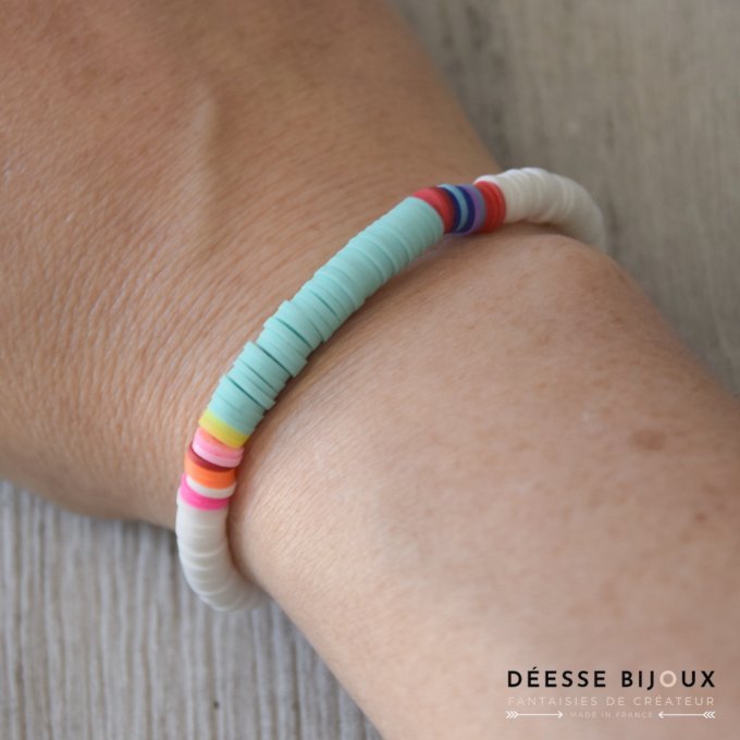 Bracelet Heishi personnalisable avec prénom Deessebijoux